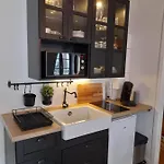 Charmante Plein Sud 50m De La - Balcon Vue Laterale Sur - Equipee De La Fibre, Wifi, Internet * 梅尔·莱斯·拜恩斯